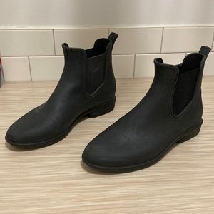 Rain boots (rubber)